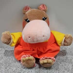 VINTAGE 1995 GUND Richard Scarry Busy World HILDA HIPPO Plush
